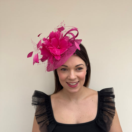 J Bees JB18/040 Magenta Pink Feather Fascinator Magenta