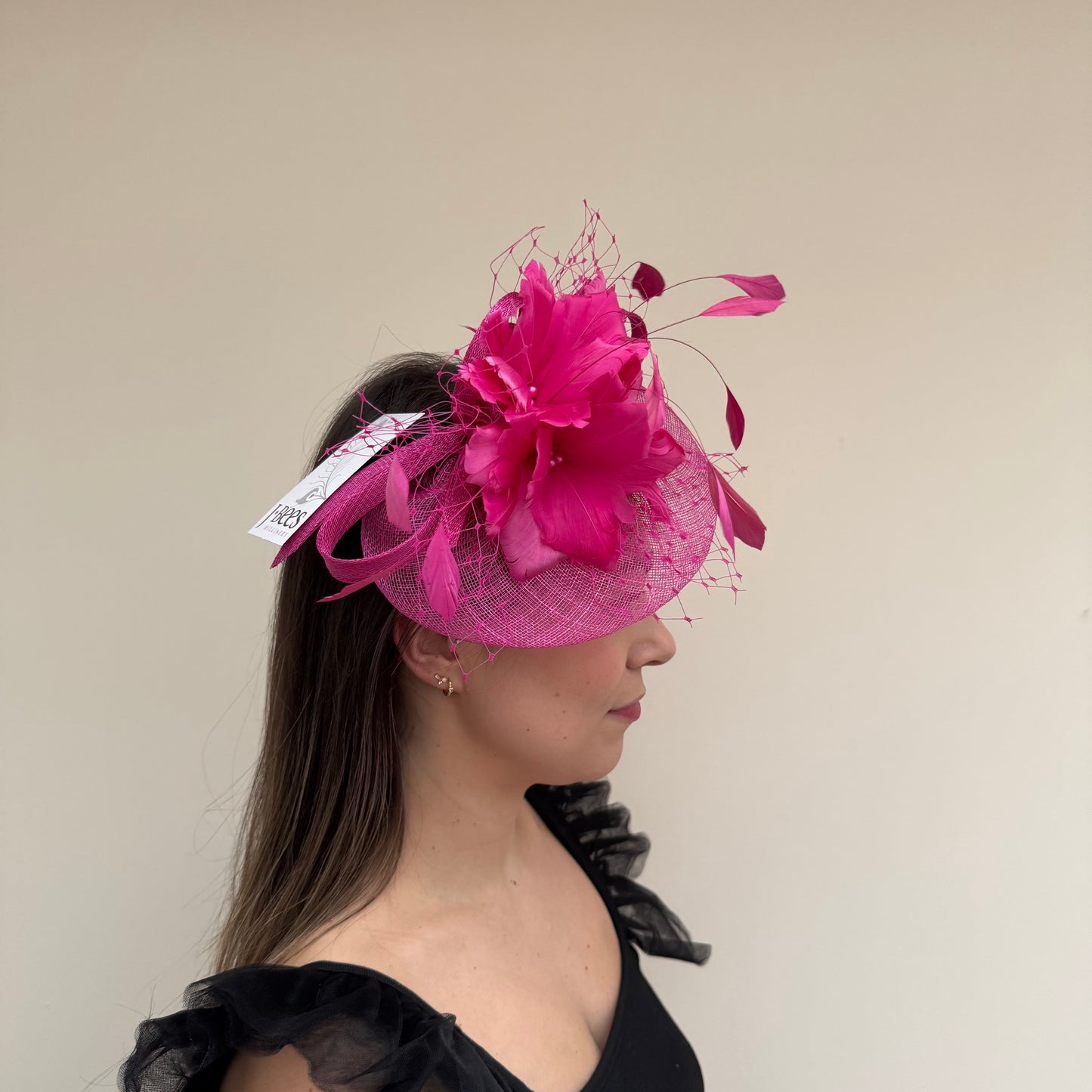 J Bees JB18/040 Magenta Pink Feather Fascinator Magenta