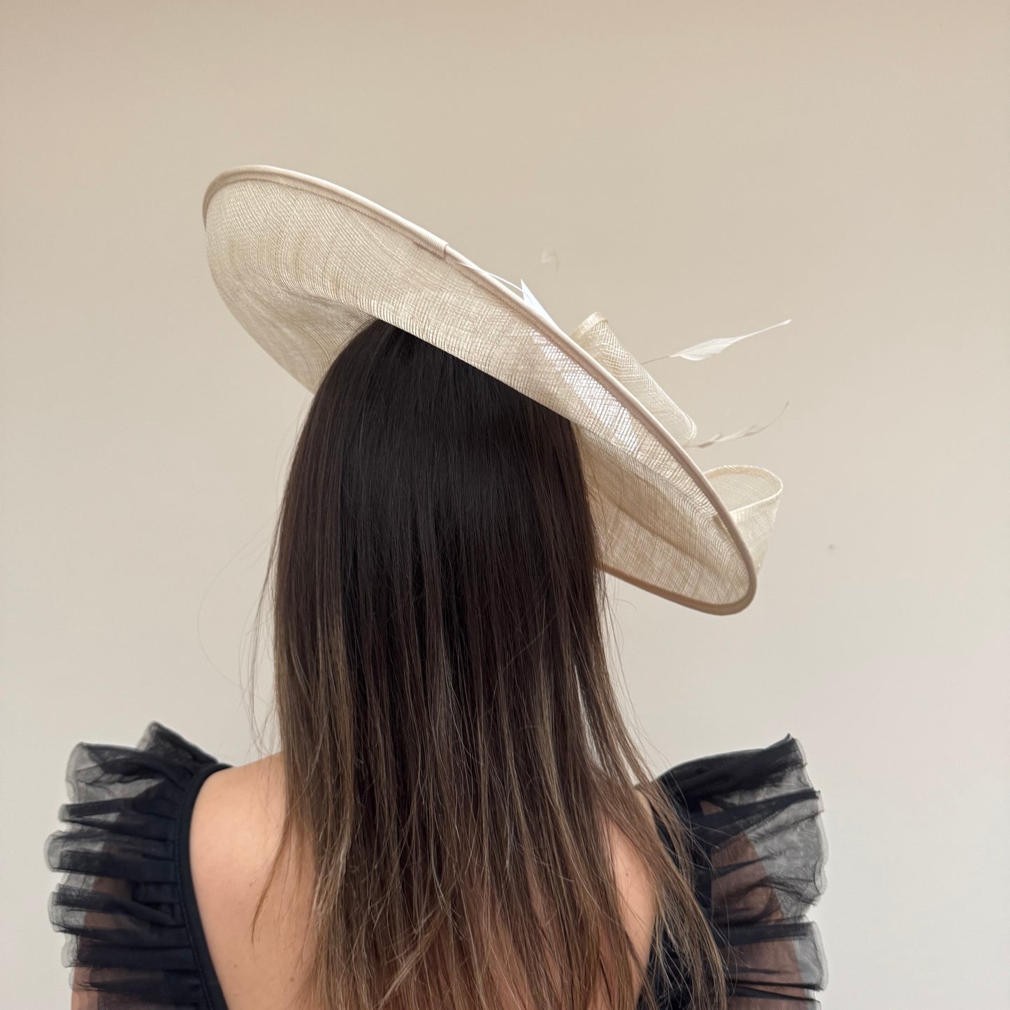 J Bees JB18/100 Sand Hatinator Sand