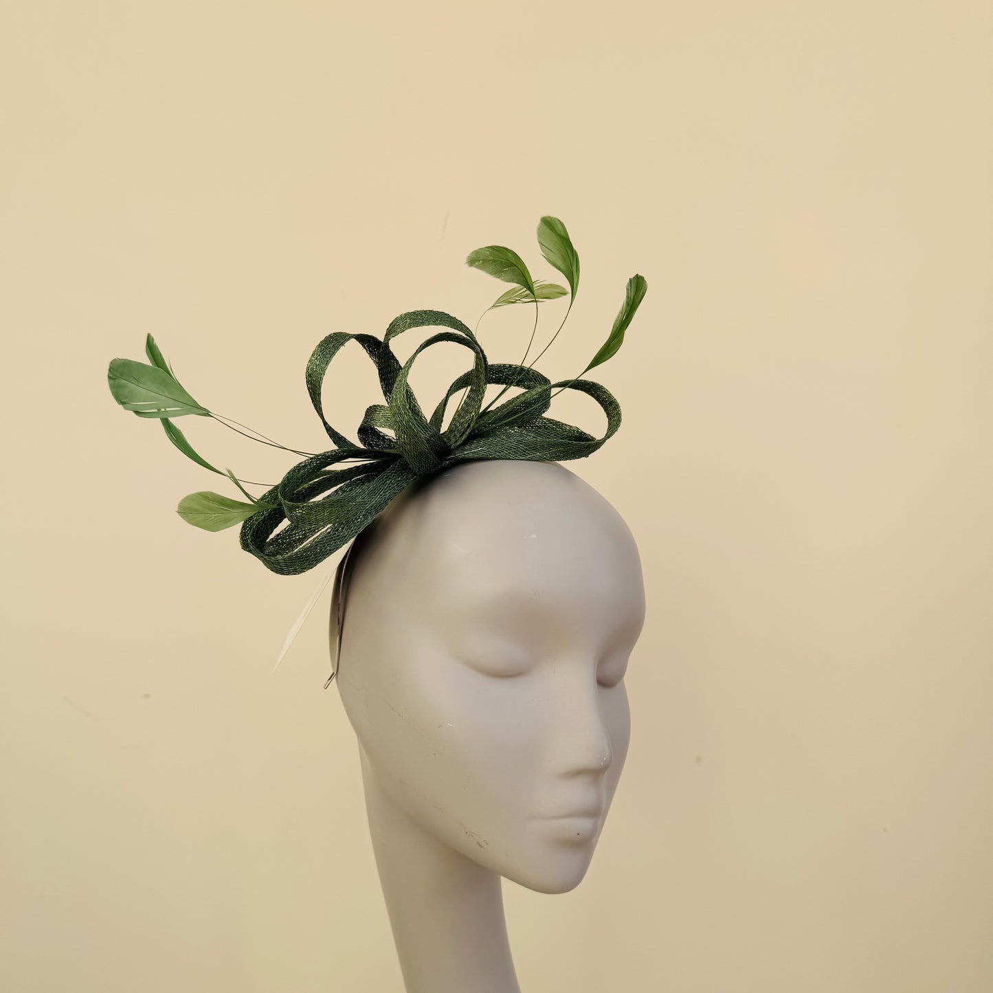 J Bees JB22/238 Fascinator On Headband In Green