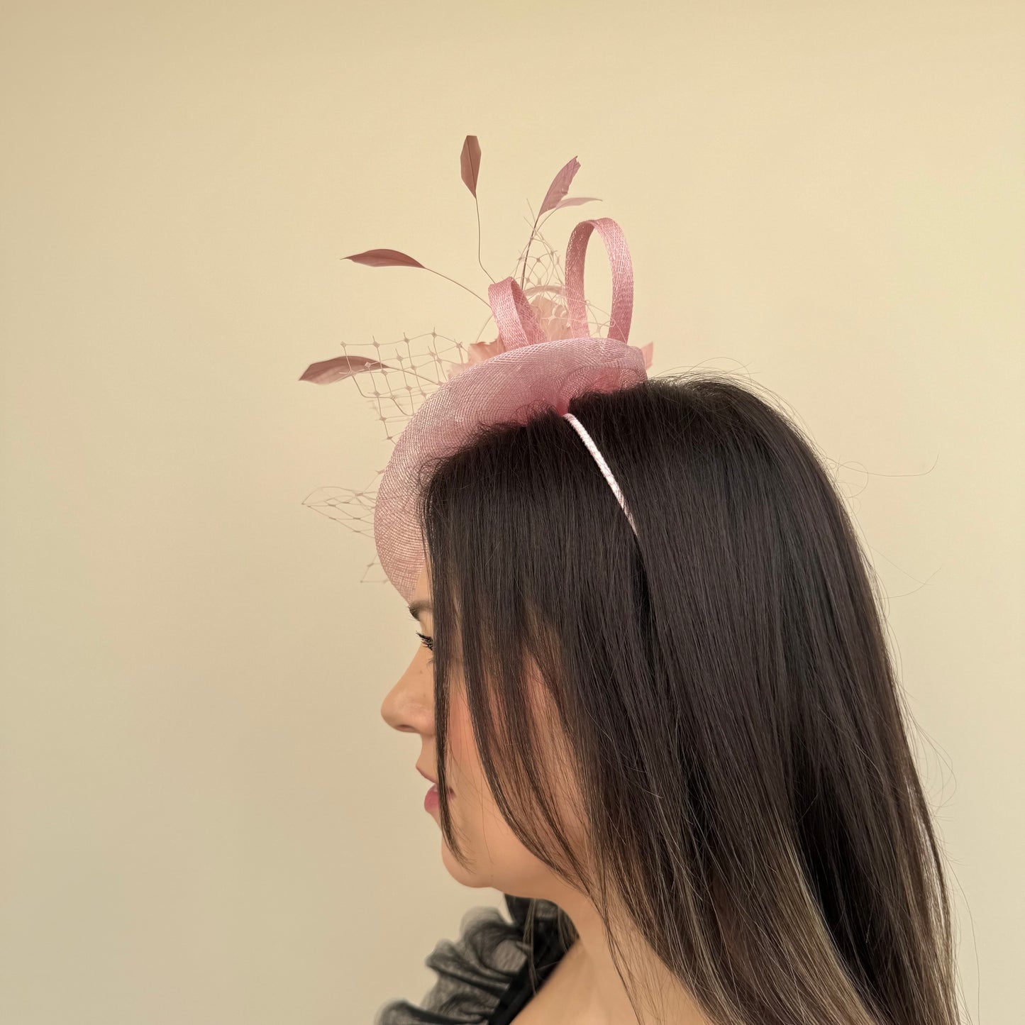 J Bees JB18/040 Peony Pink fascinator