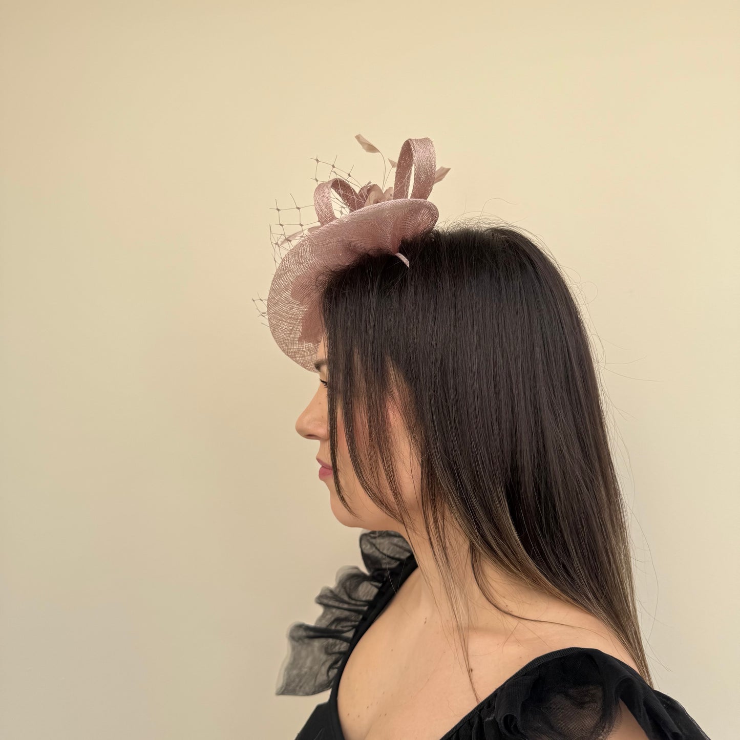 J Bees JB18/040 Truffle Mink fascinator