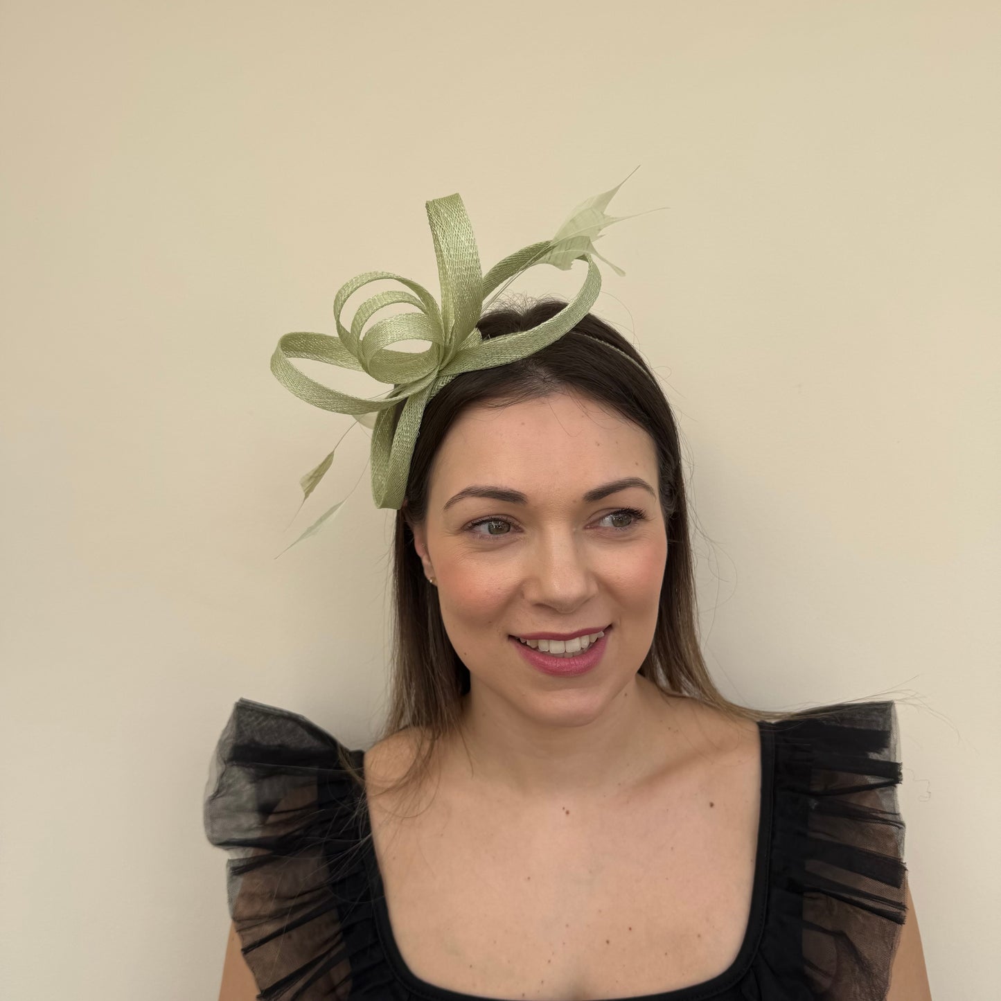 J Bees JB26/150 Meadow Mint Green Fascinator