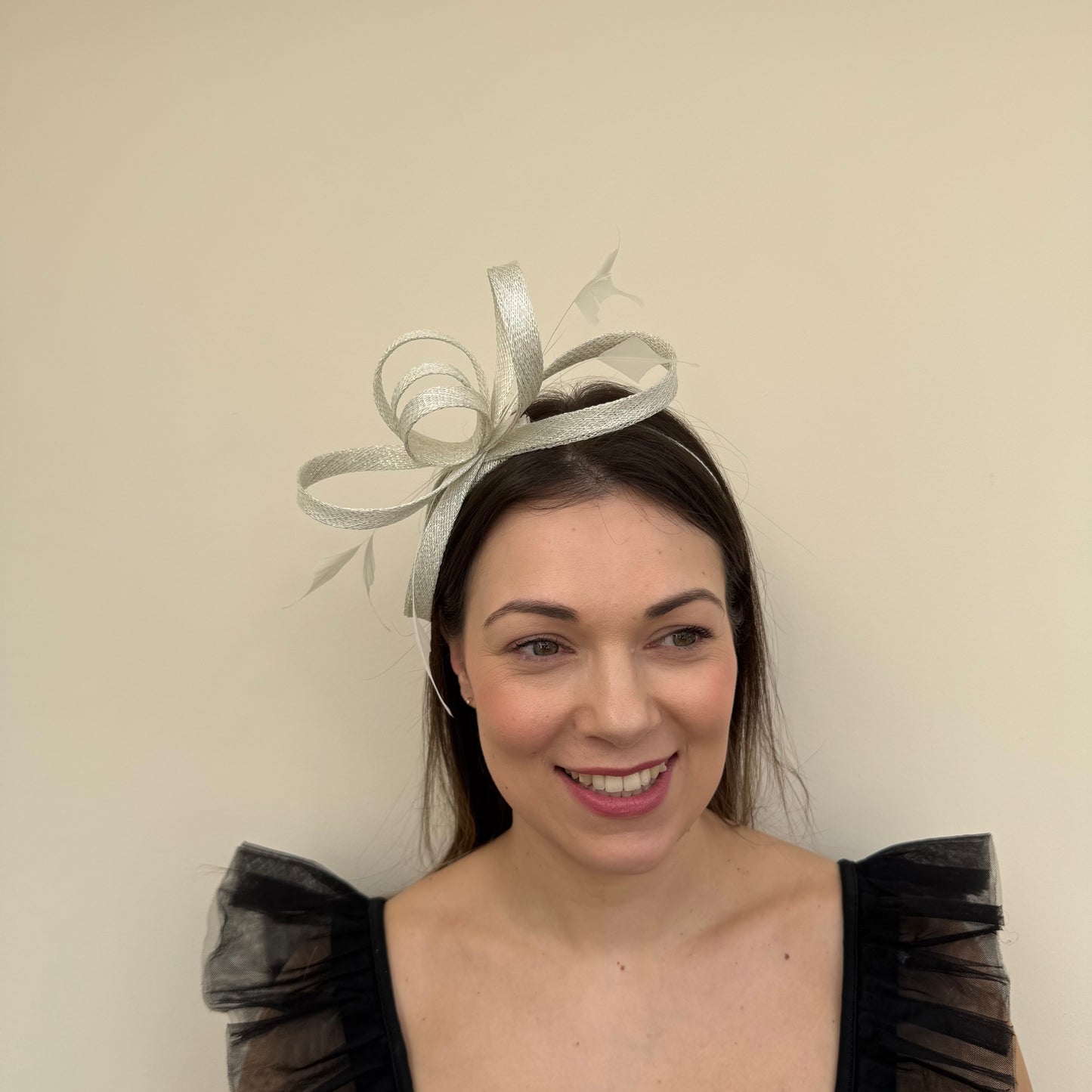 J Bees JB26/150 Ivory Lurex Silver Tread Fascinator
