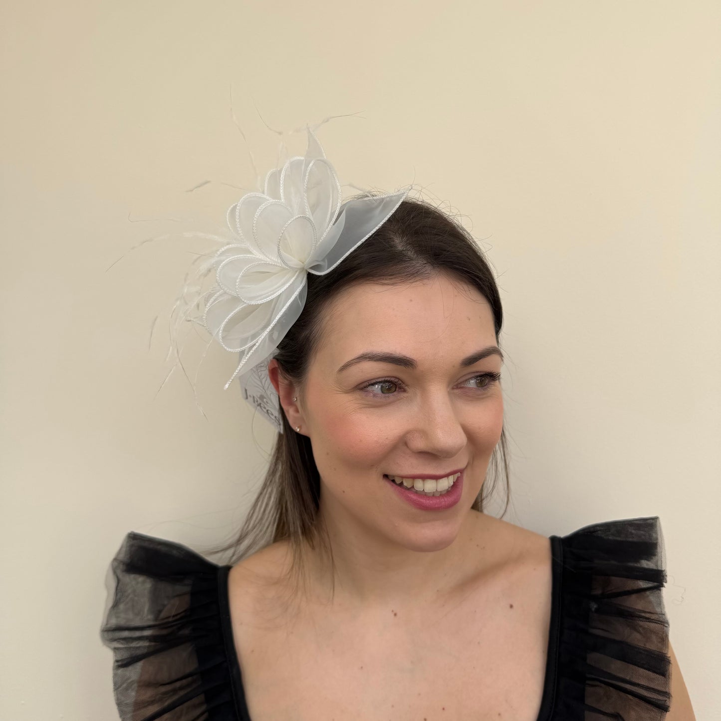 J Bees 9826 Ivory Clip Fascinator