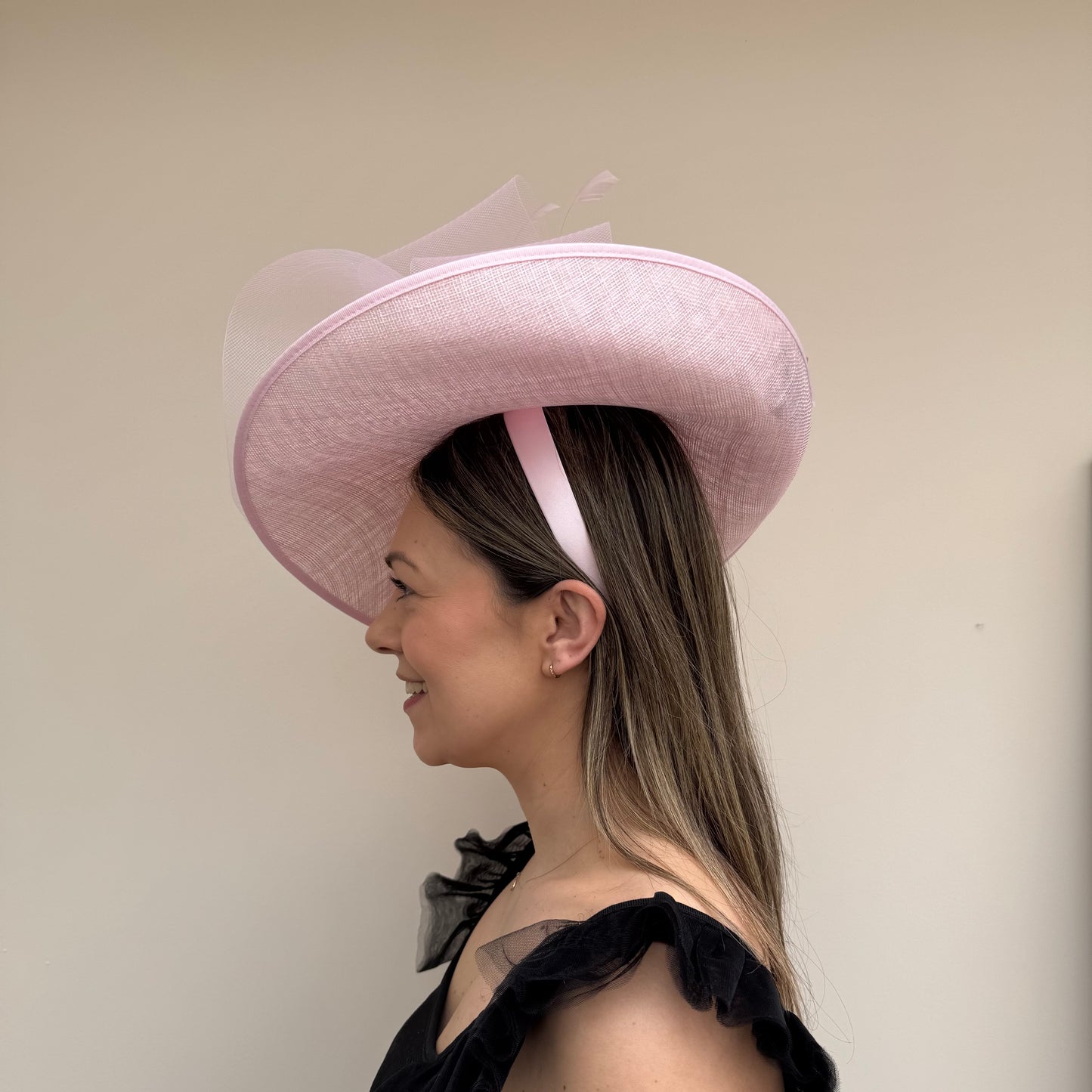 J Bees JB26/139 Peony Pink Hatinator