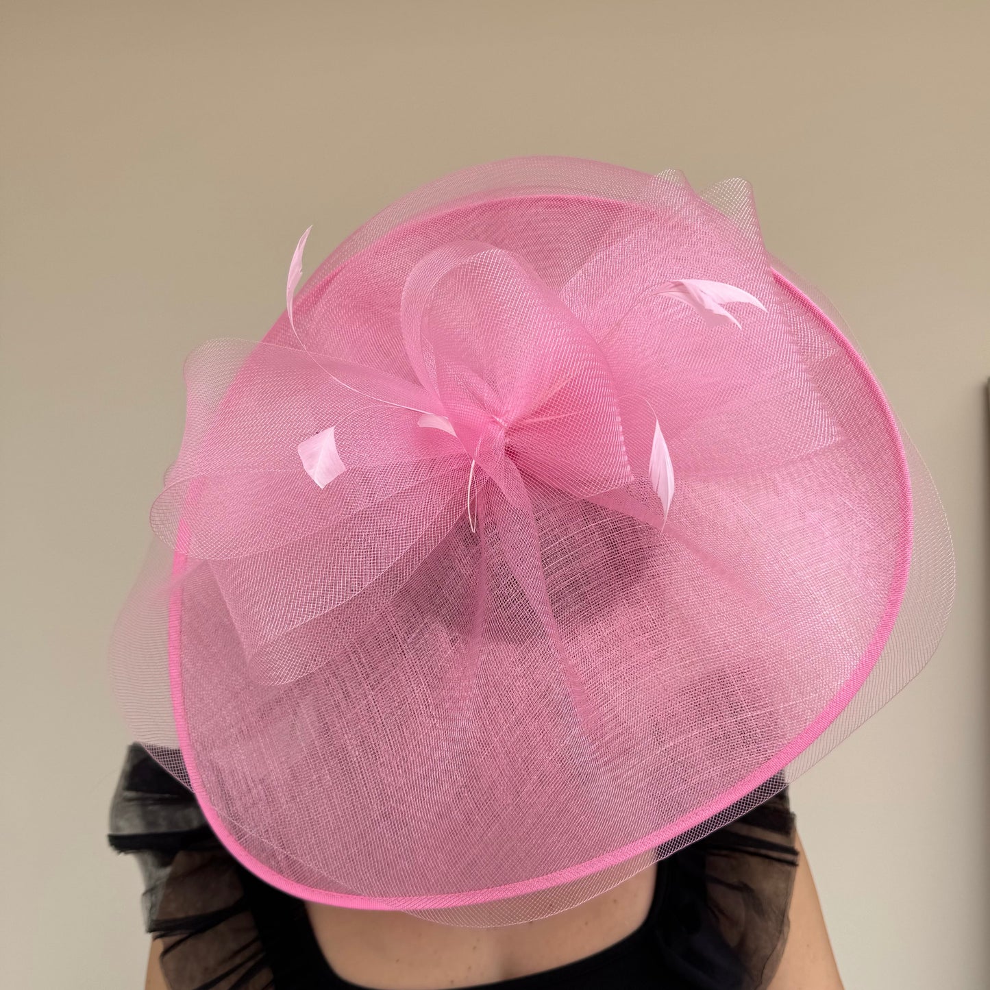 J Bees JB26/139 Tulip Pink Hatinator