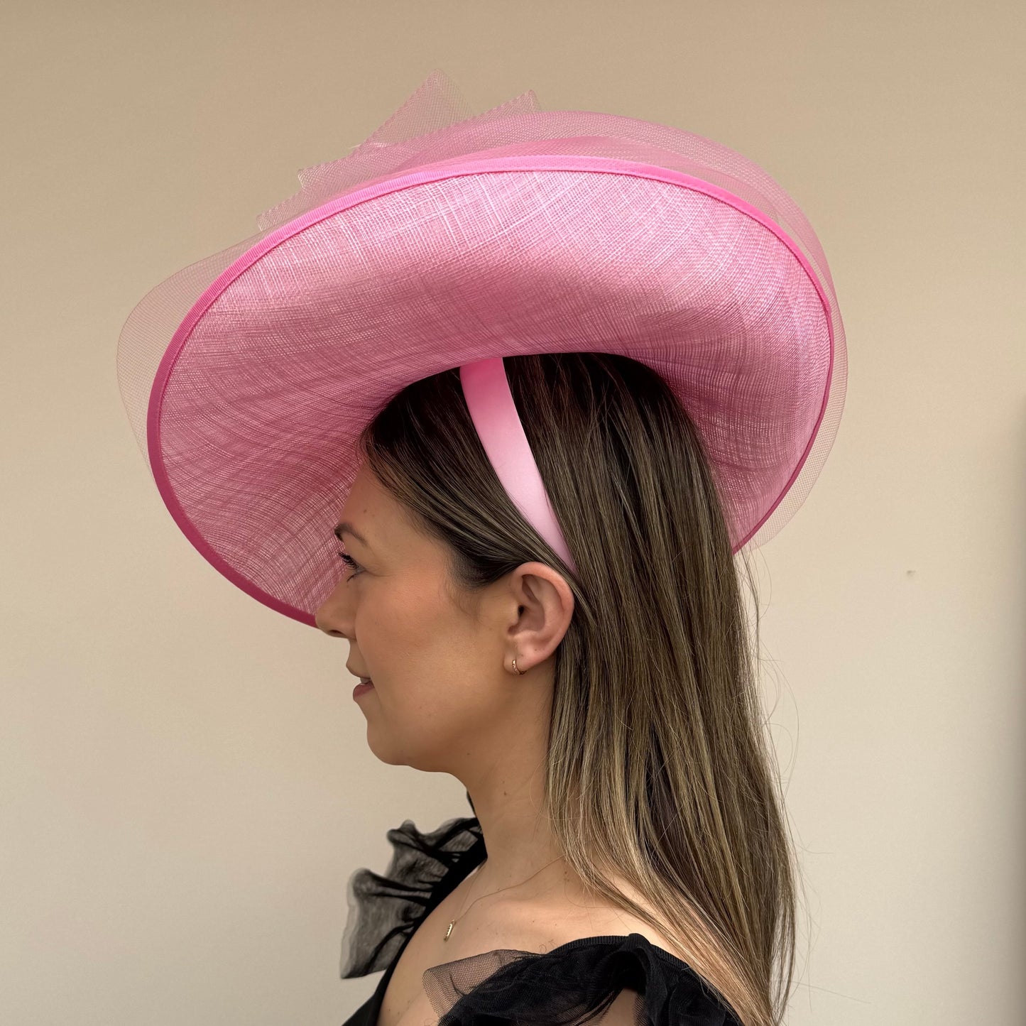 J Bees JB26/139 Tulip Pink Hatinator