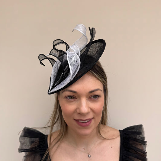 Failsworth 126 Sinamay Hatinaotor Black/White