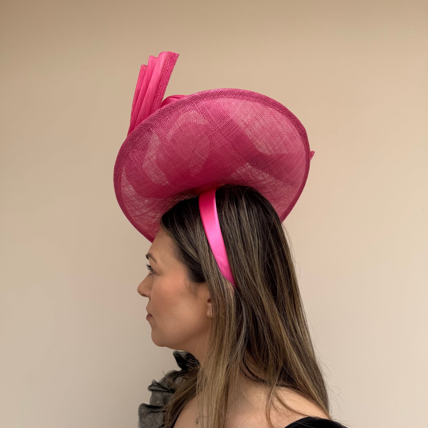 Failsworth SS26 129 Sinamay Silk Fascinator Magenta