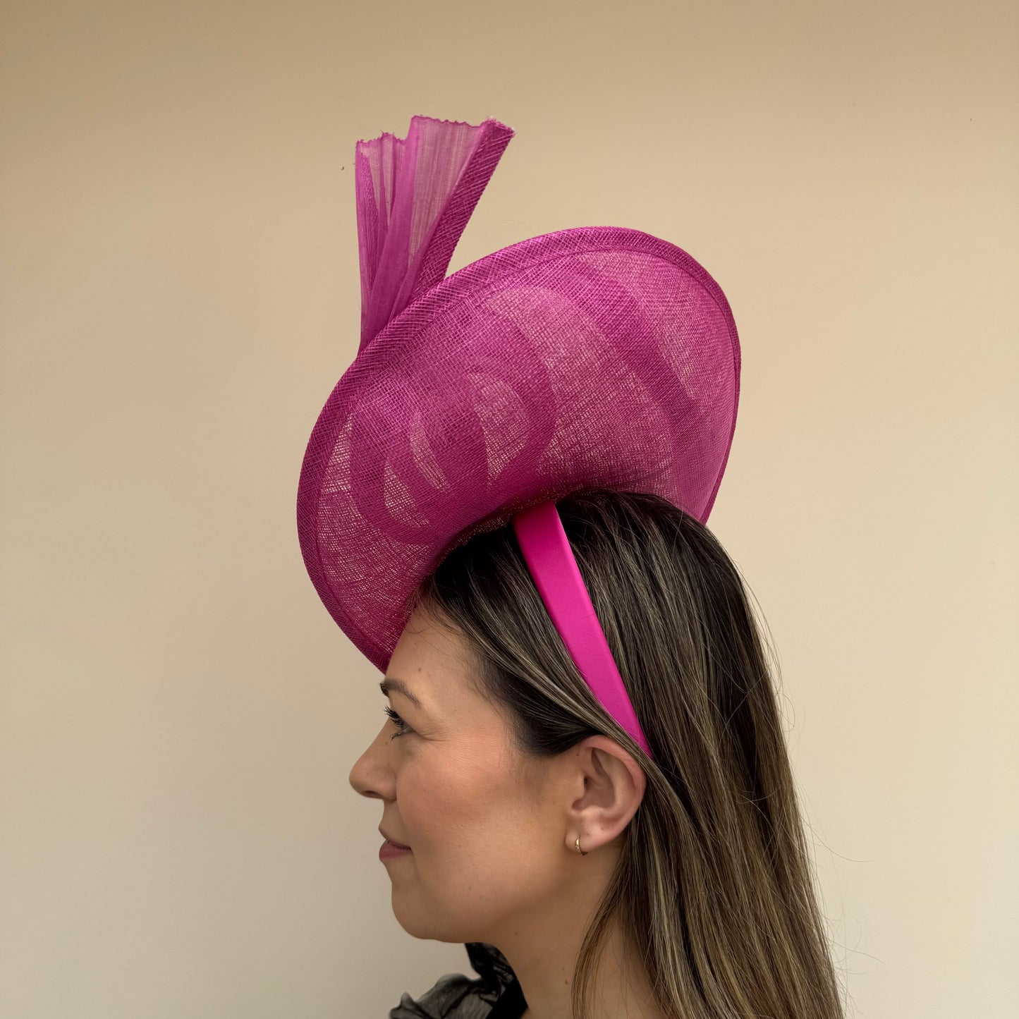 Failsworth SS26 129 Sinamay Silk Fascinator Fuchsia