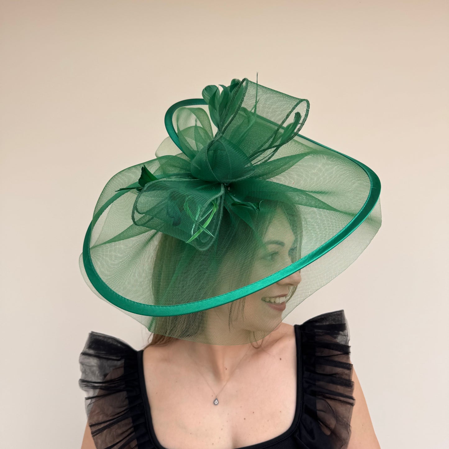 J Bees JB20/594 Emerald Green Net Fascinator