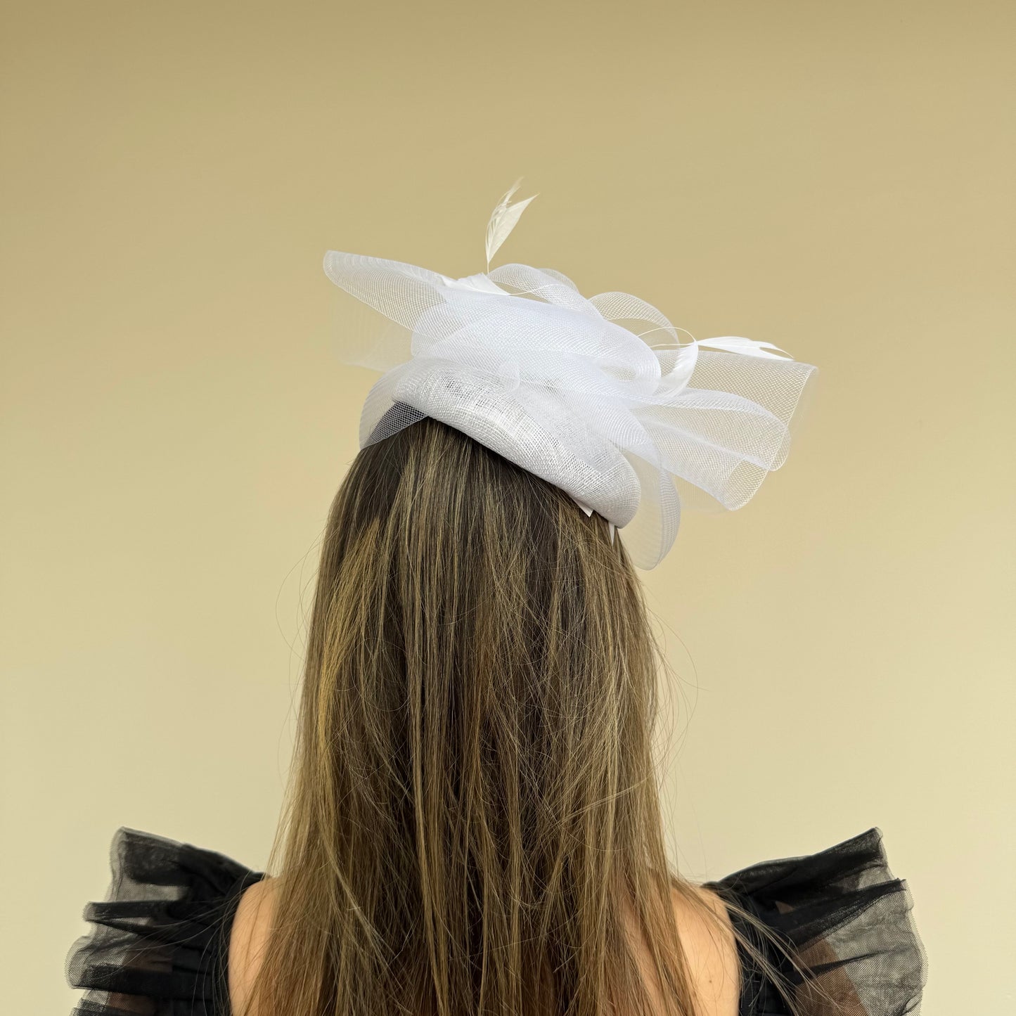 J Bees JB26/110 White Pillbox Fascinator with Net