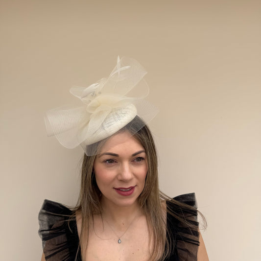 J Bees JB26/110 Ivory Pillbox Fascinator with Net