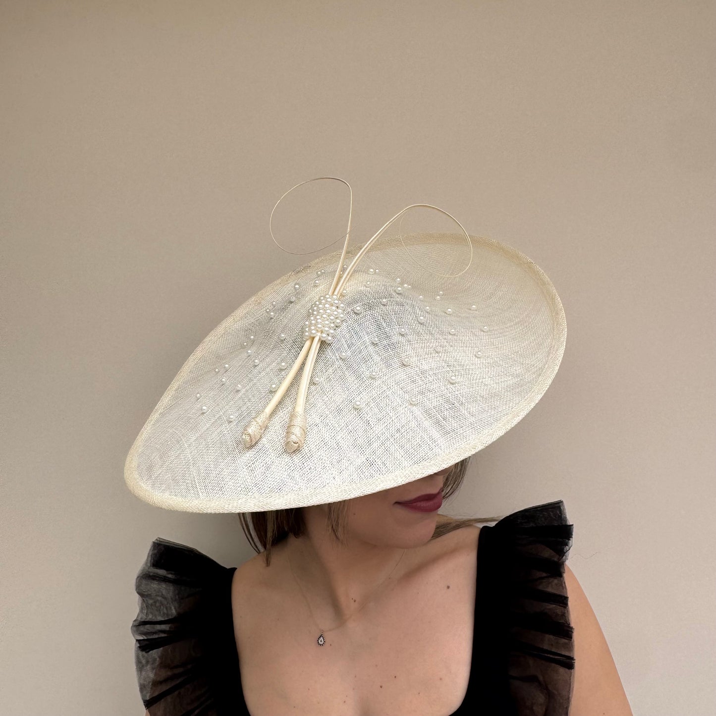 J Bees JB26/133 Ivory Hatinator with Pearls