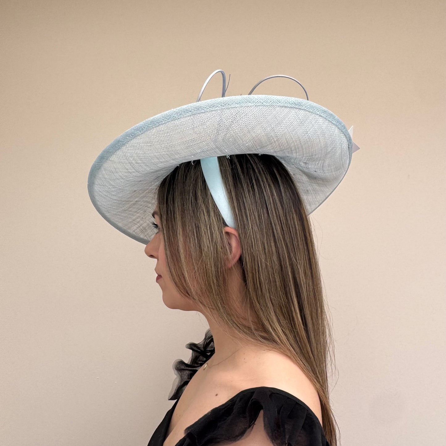 J Bees JB26/133 Powder Blue Hatinator with Pearls