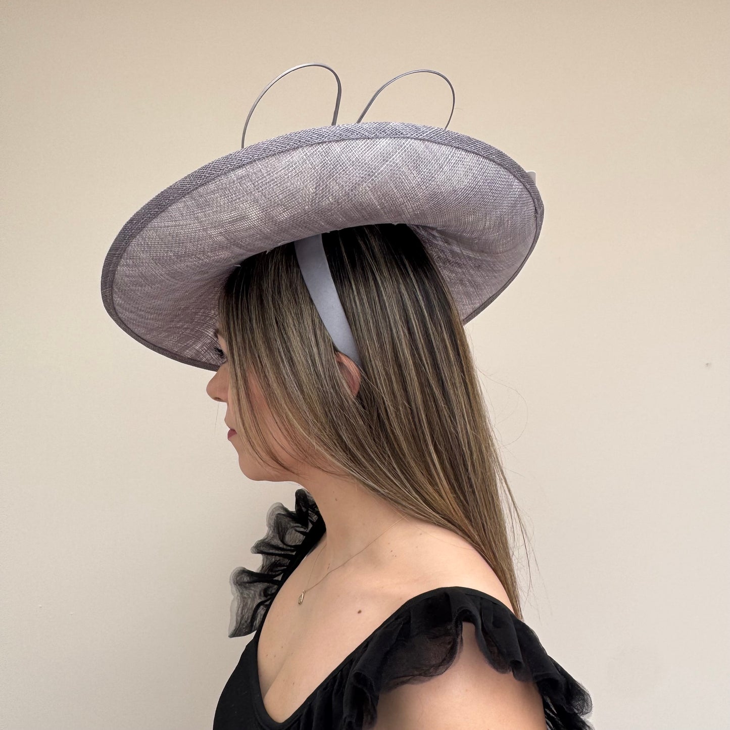J Bees JB26/133 Lunar Grey Hatinator with Pearls