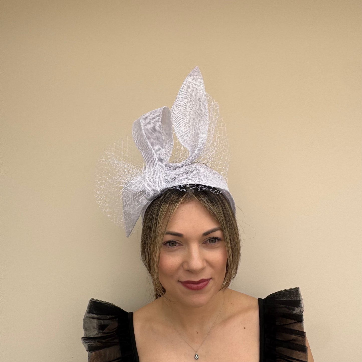 J Bees JB26/144 White Headband with Net Fascinator