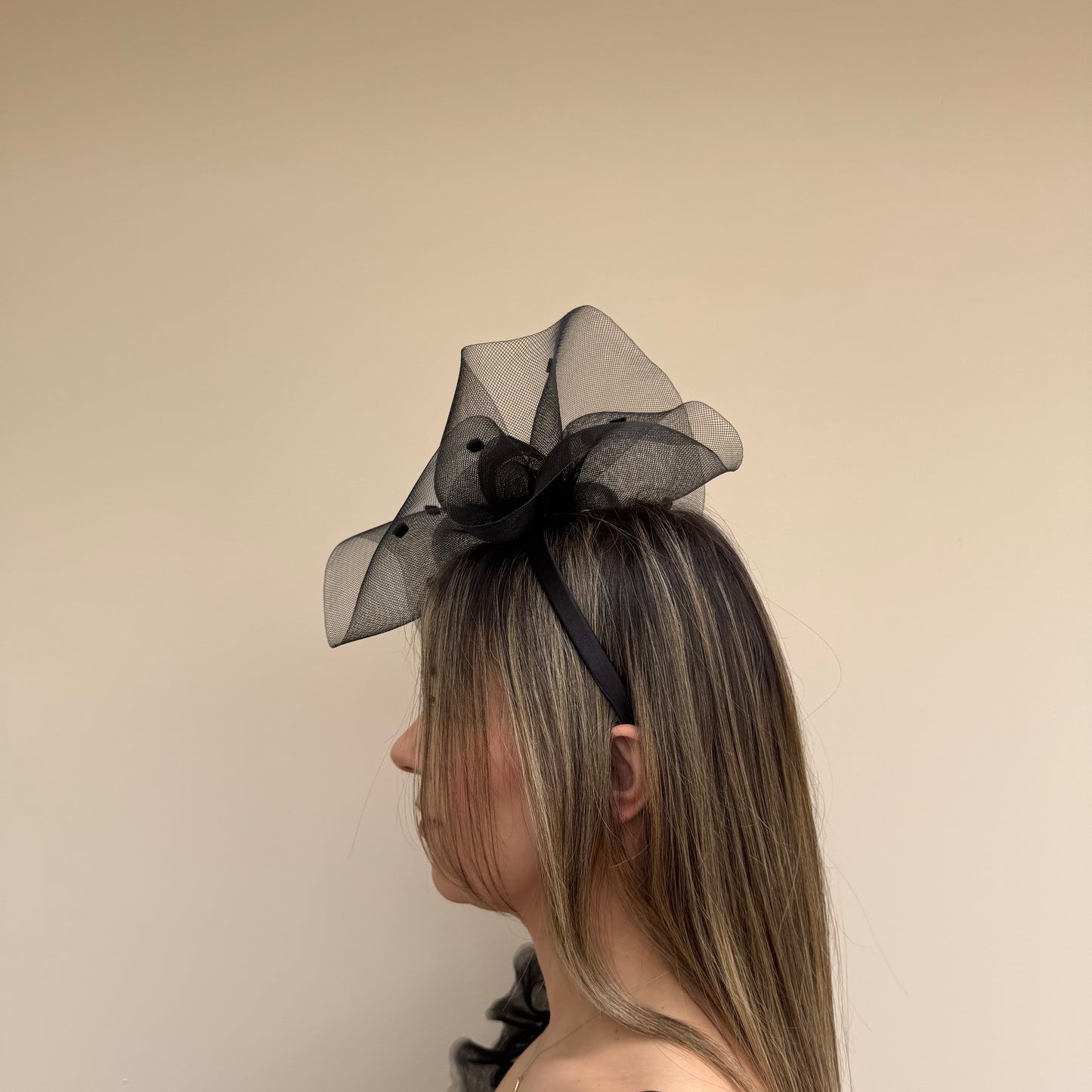 J Bees JB26/125 Black Net Polka Dot Fascinator