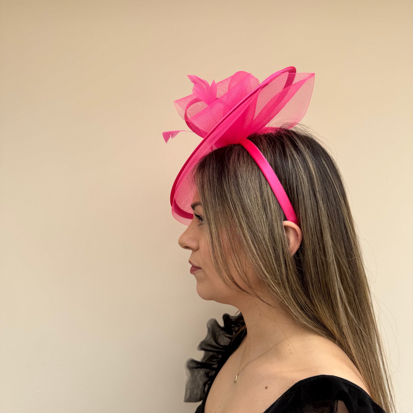 J Bees JB25/71 Hot Pink Fascinator