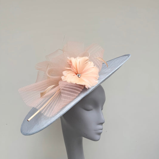 Nigel Rayment 18009 Sky Grey and Blush Peach Hatinator
