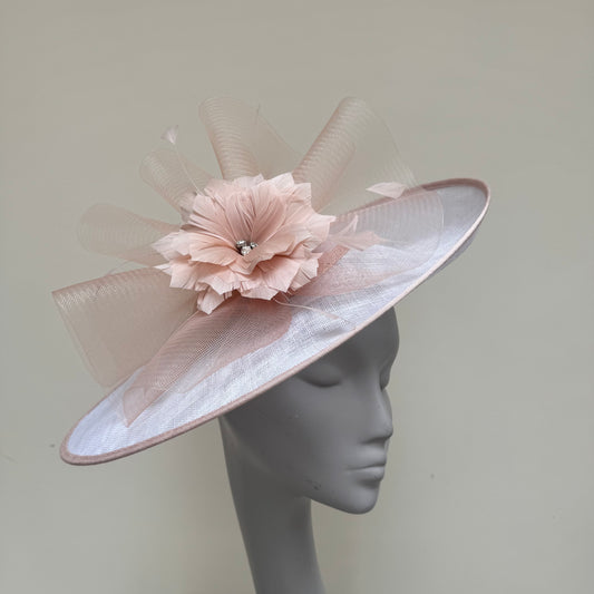 Nigel Rayment 20058 Ivory and Blush Peach Hatinator