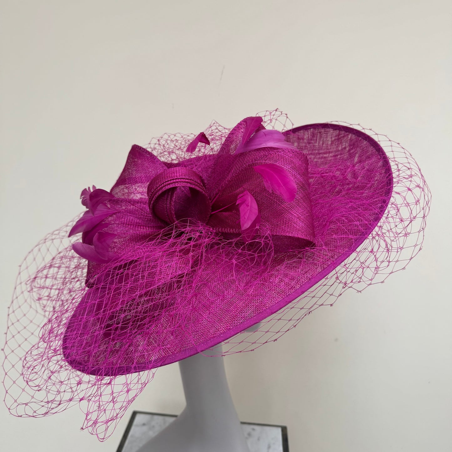 Nigel Rayment 210070 Magenta Pink Hatinator