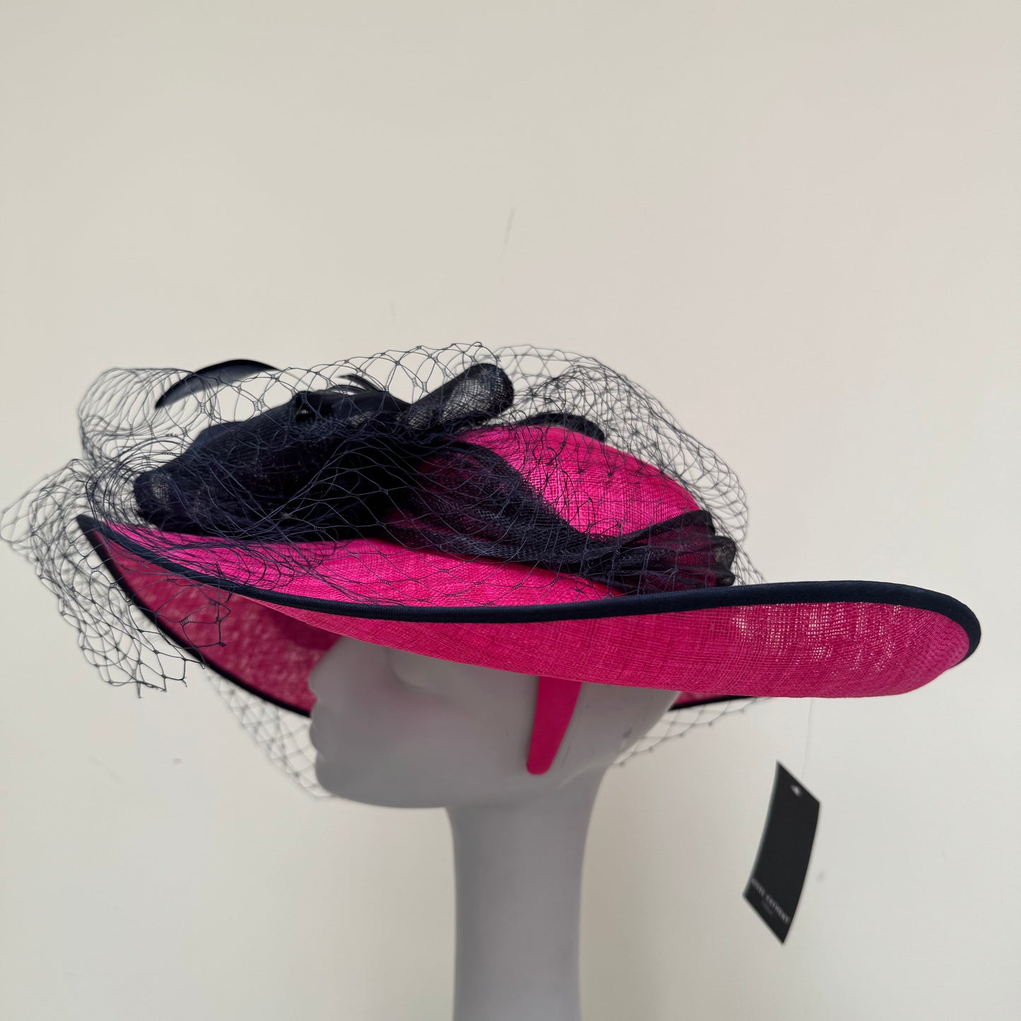 Nigel Rayment 210070 Fuchsia and Navy Hatinator