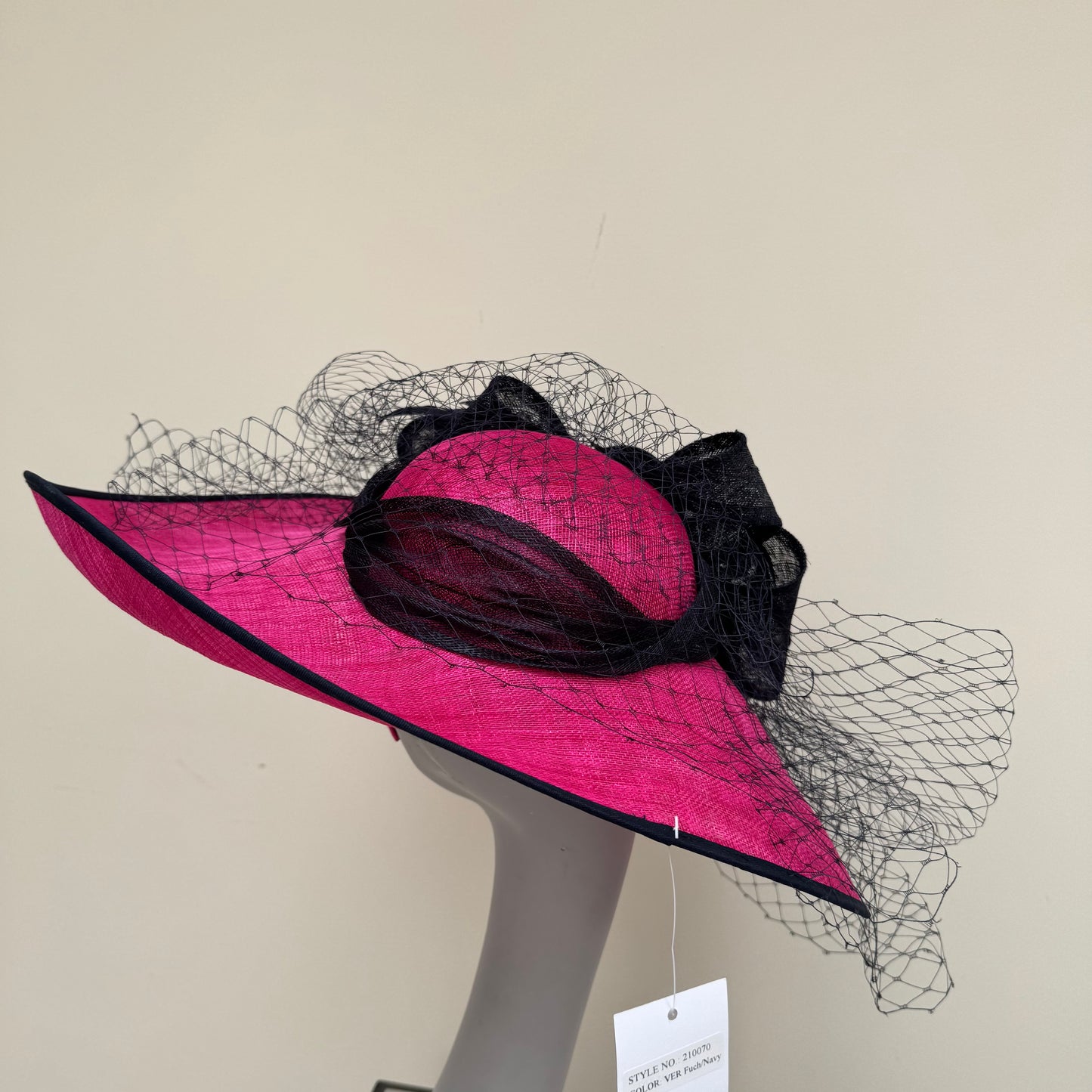 Nigel Rayment 210070 Fuchsia and Navy Hatinator