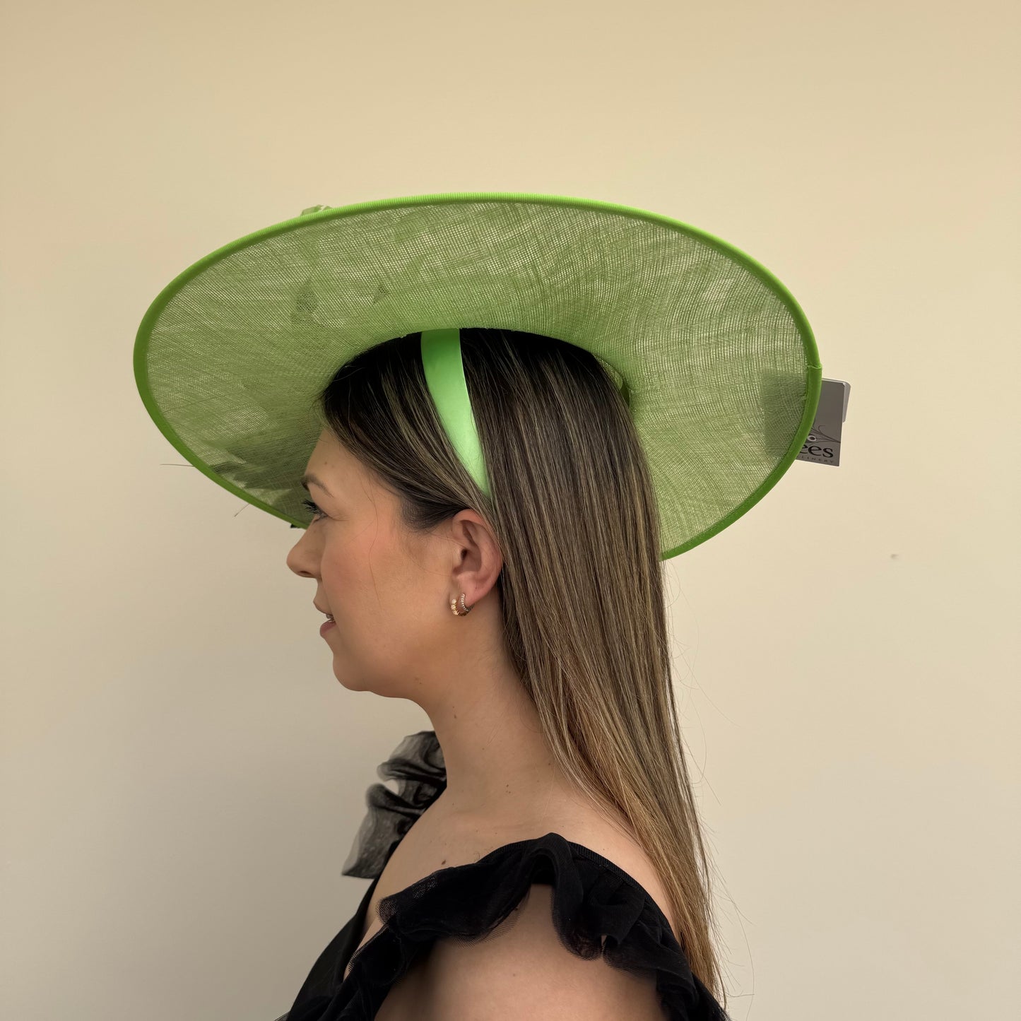 J Bees JB26/134 Lime and Black Boater Hatinator with Feathers Lime/Black