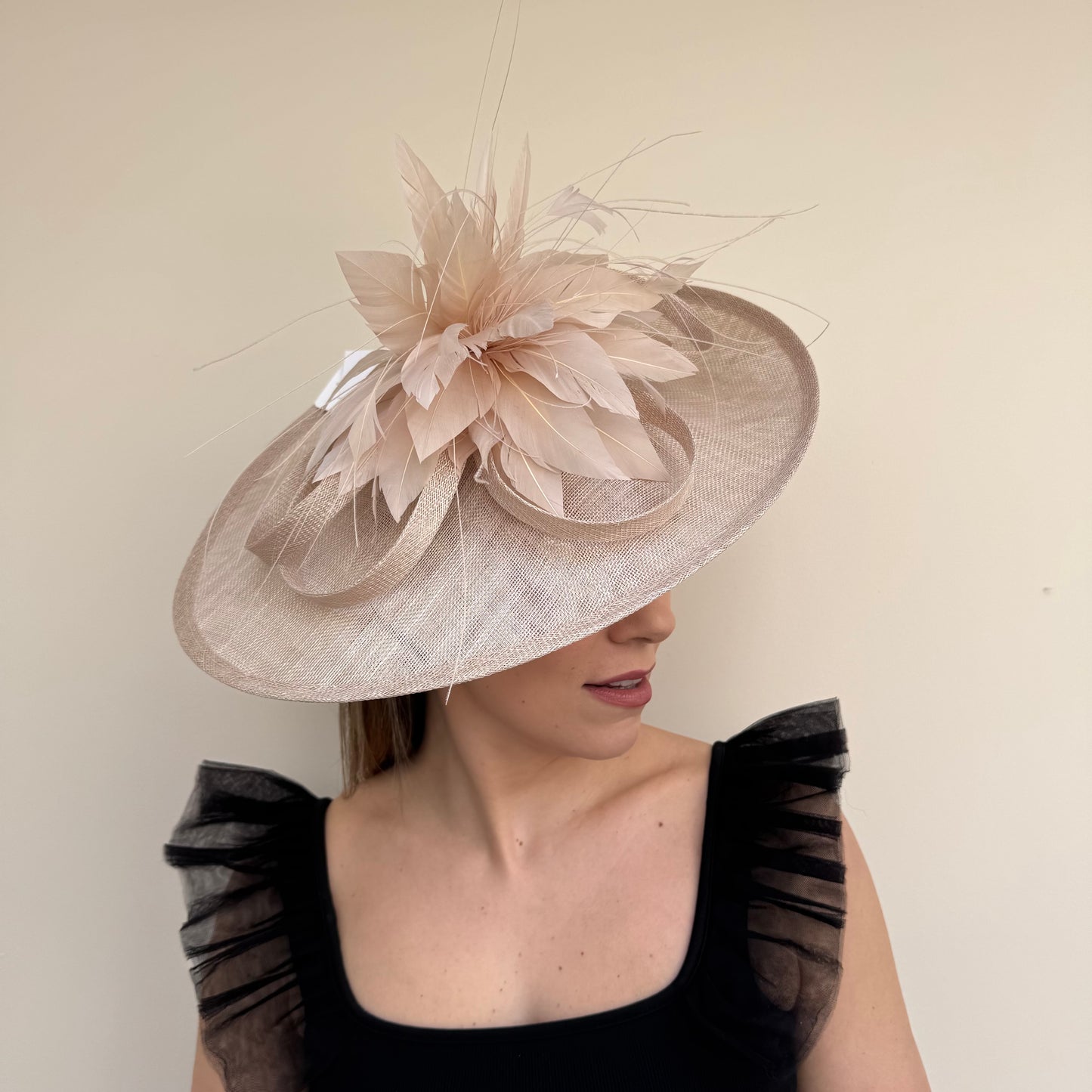 J Bees JB26/117 Pebble Beige Hatinator