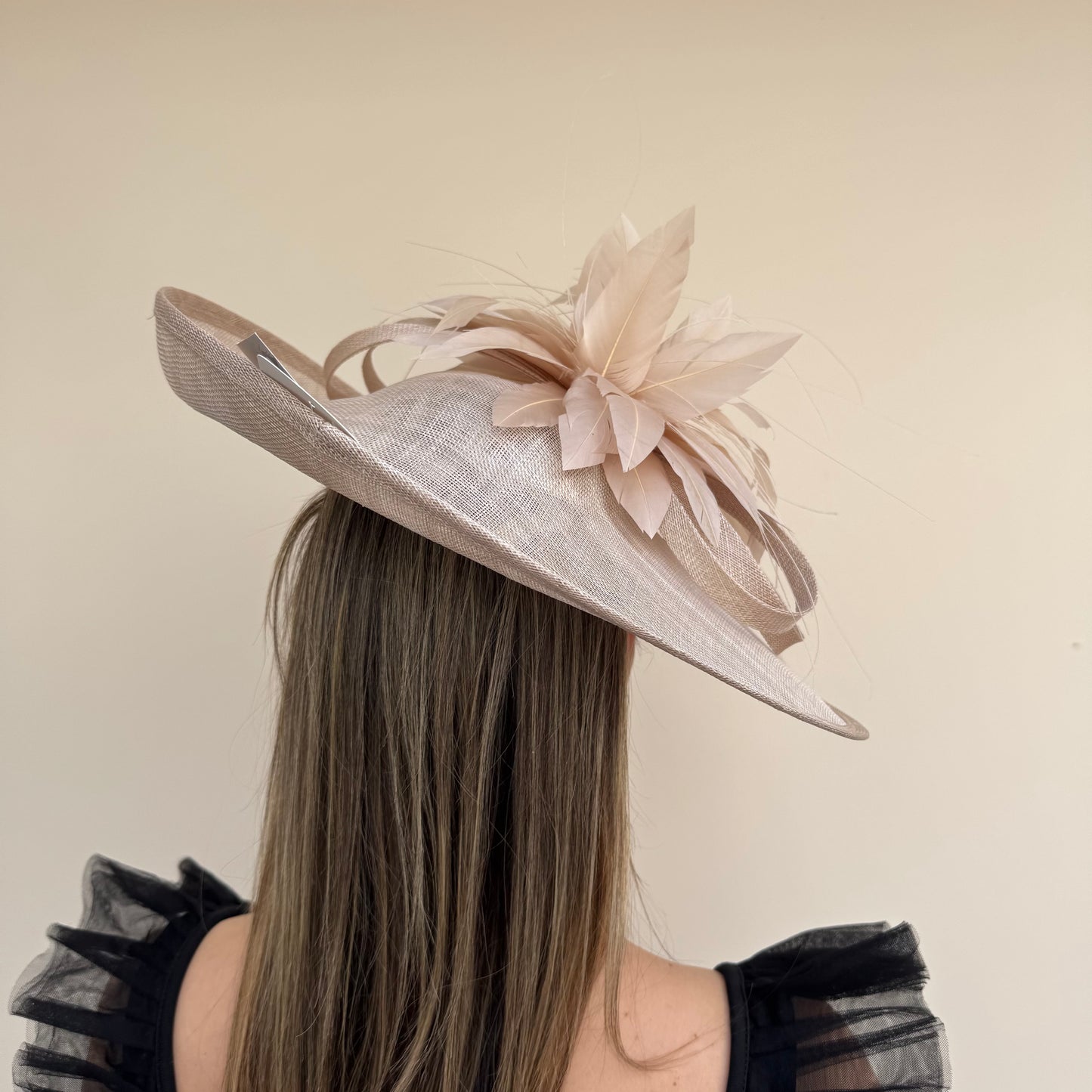 J Bees JB26/117 Pebble Beige Hatinator