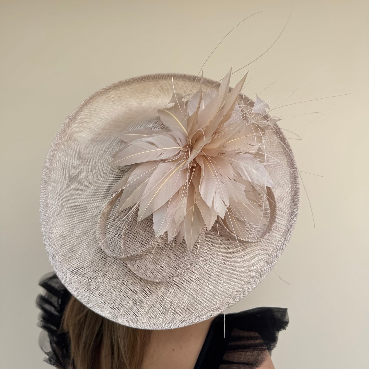 J Bees JB26/117 Pebble Beige Hatinator