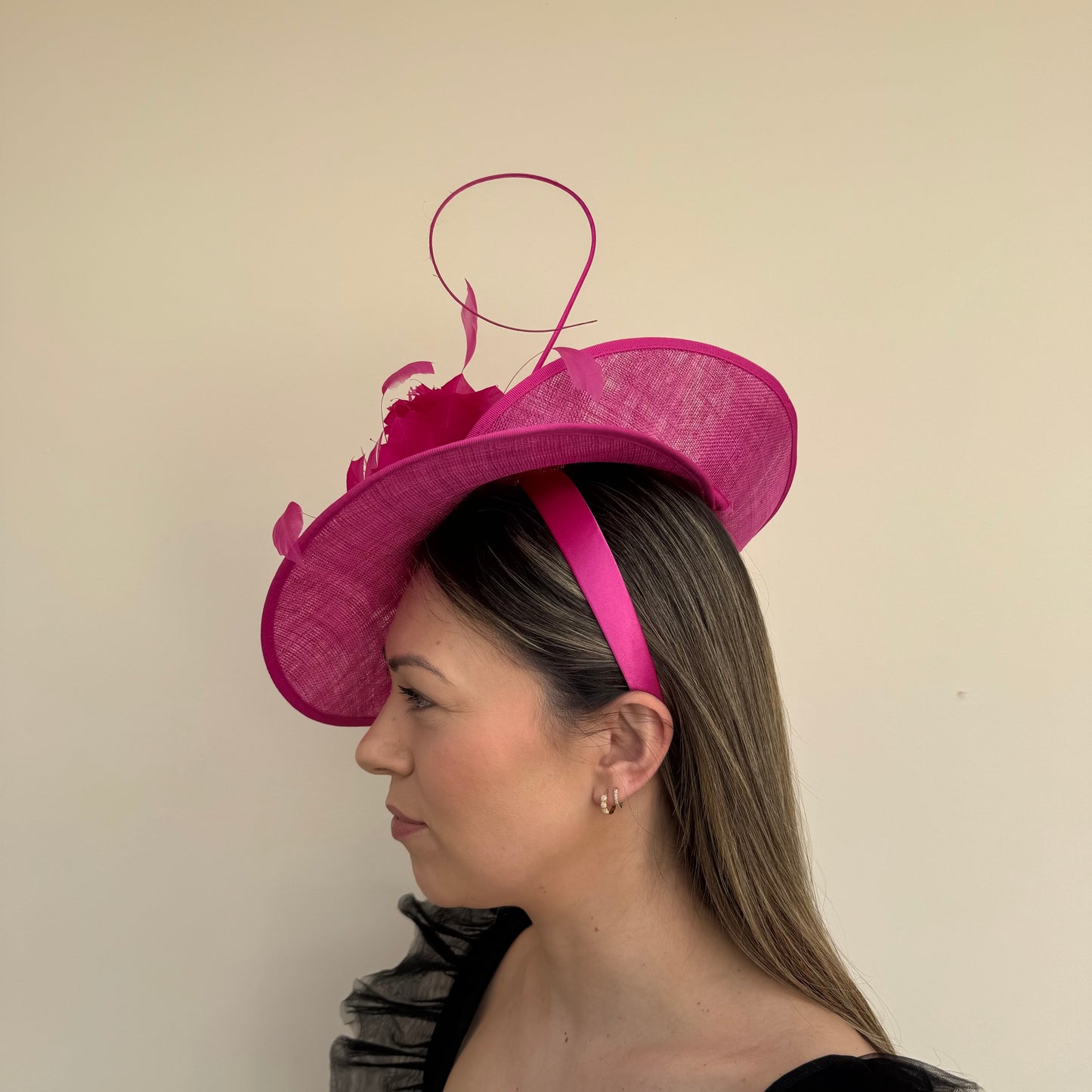 J Bees JB26/120 Magenta Pink Hatinator