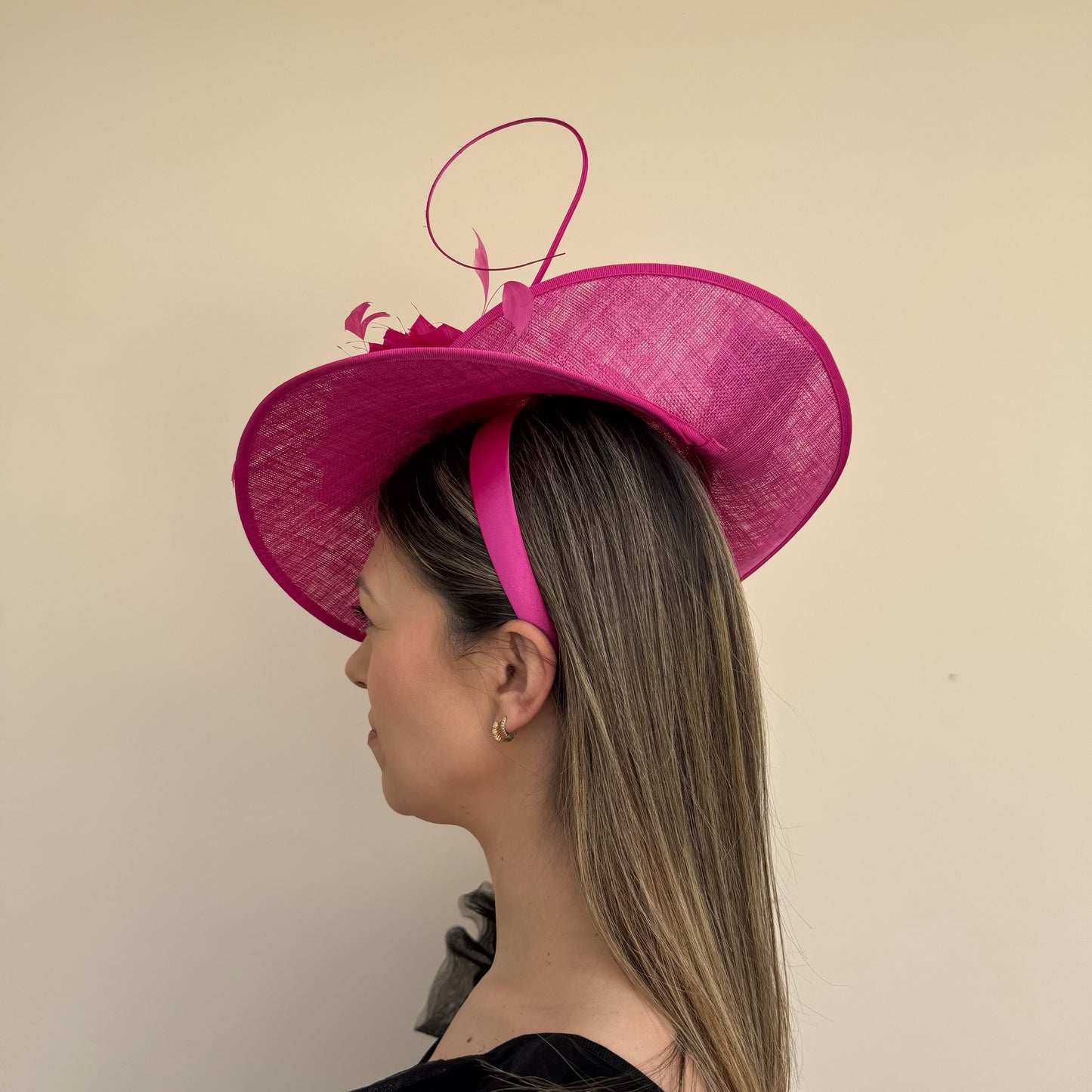 J Bees JB26/120 Magenta Pink Hatinator