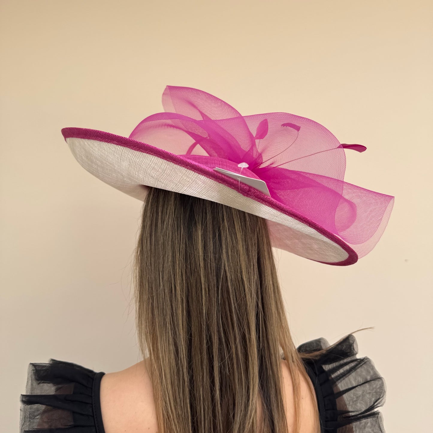 J Bees JB26/128 Ivory and Magenta Pink Hatinator