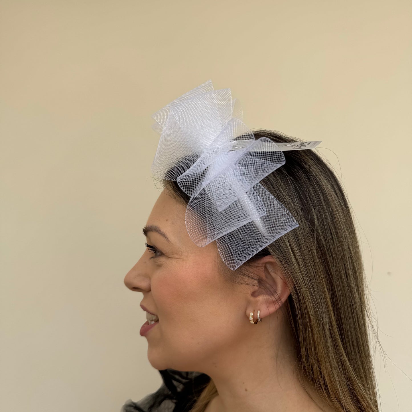 J Bees JB26/113 White  Fascinator with Sparkle