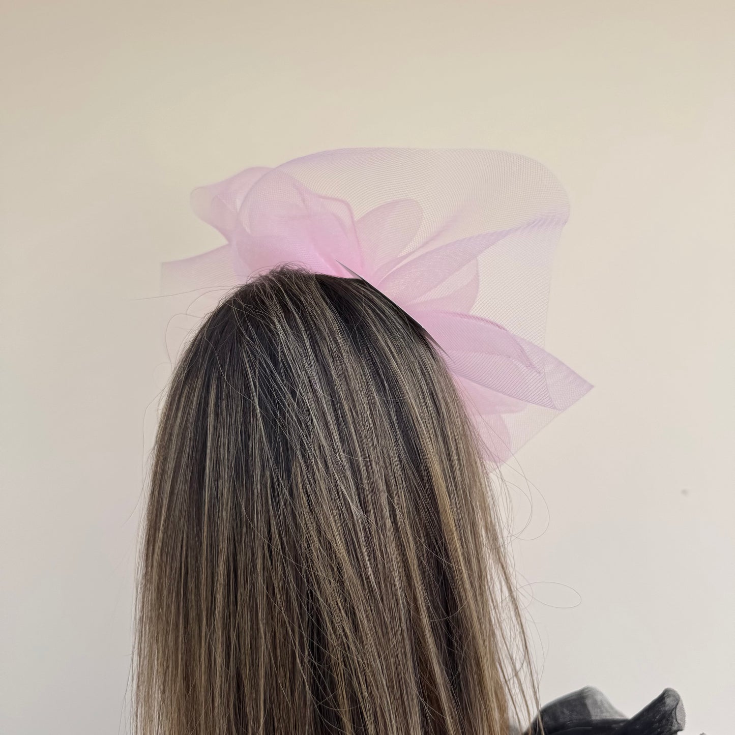 J Bees JB25/72 Peony Pink Mesh Fascinator