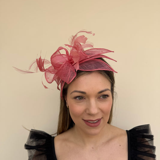 J Bees JB23/318 Coral Pink Fascinator