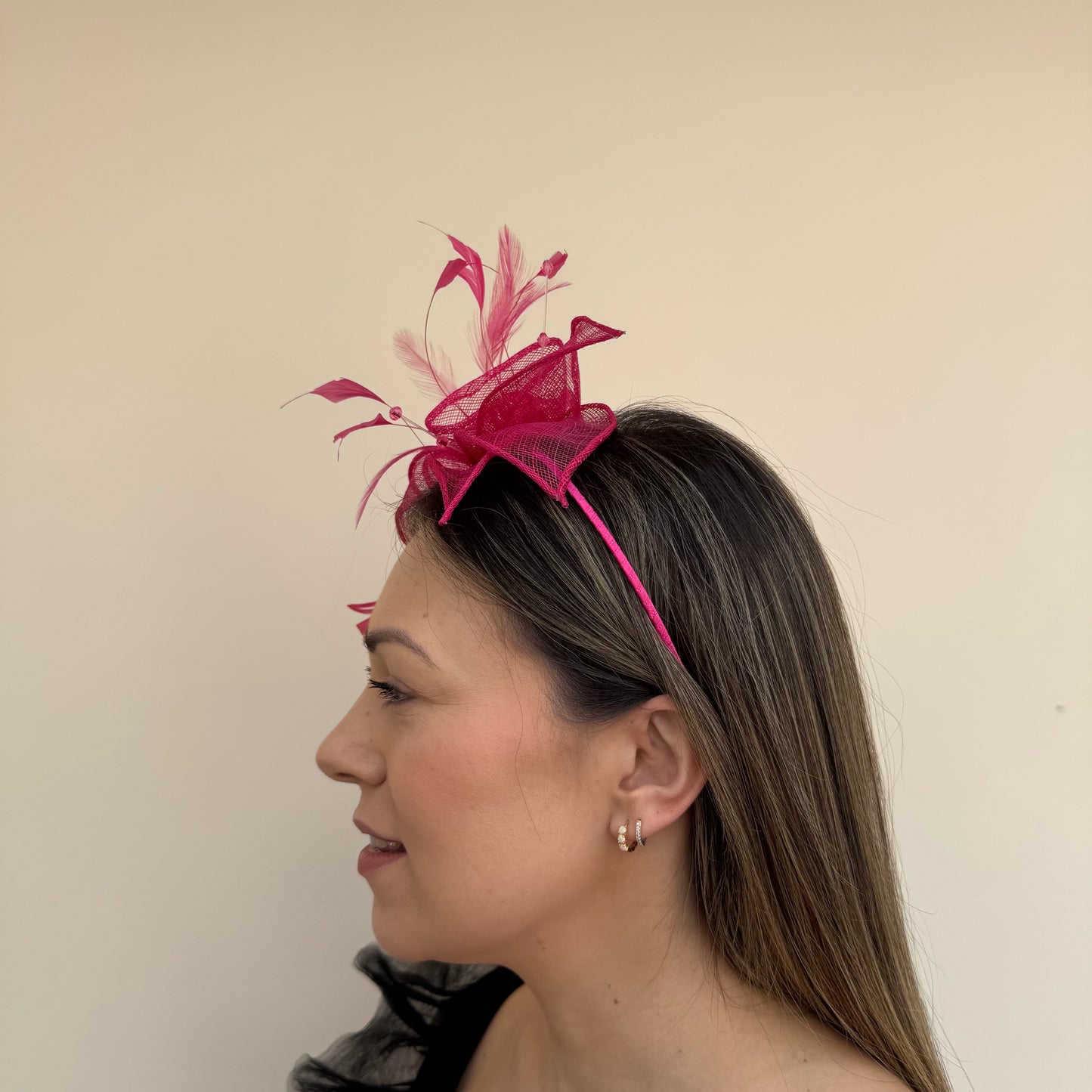 J Bees JB23/318 Carmine Pink Fascinator