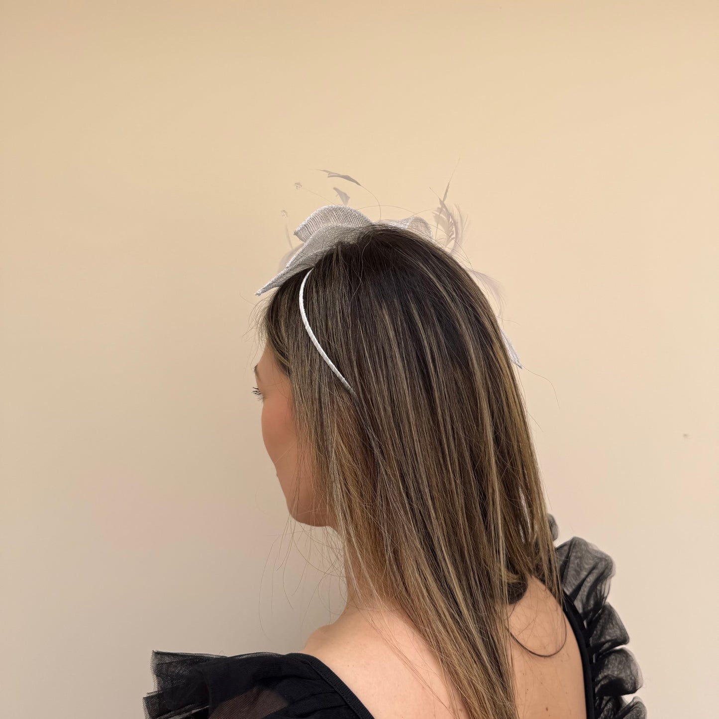 J Bees JB23/318 Silver Lurex Fascinator
