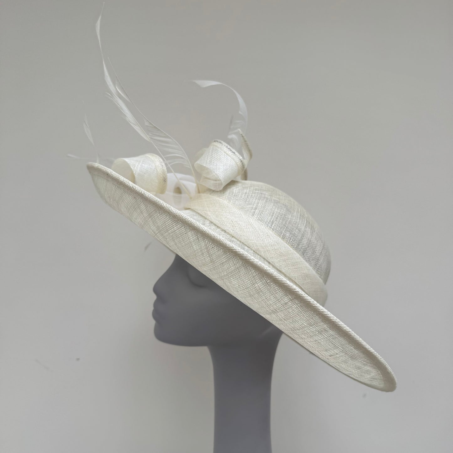 Max and Ellie TD7 Ivory Disc Hat