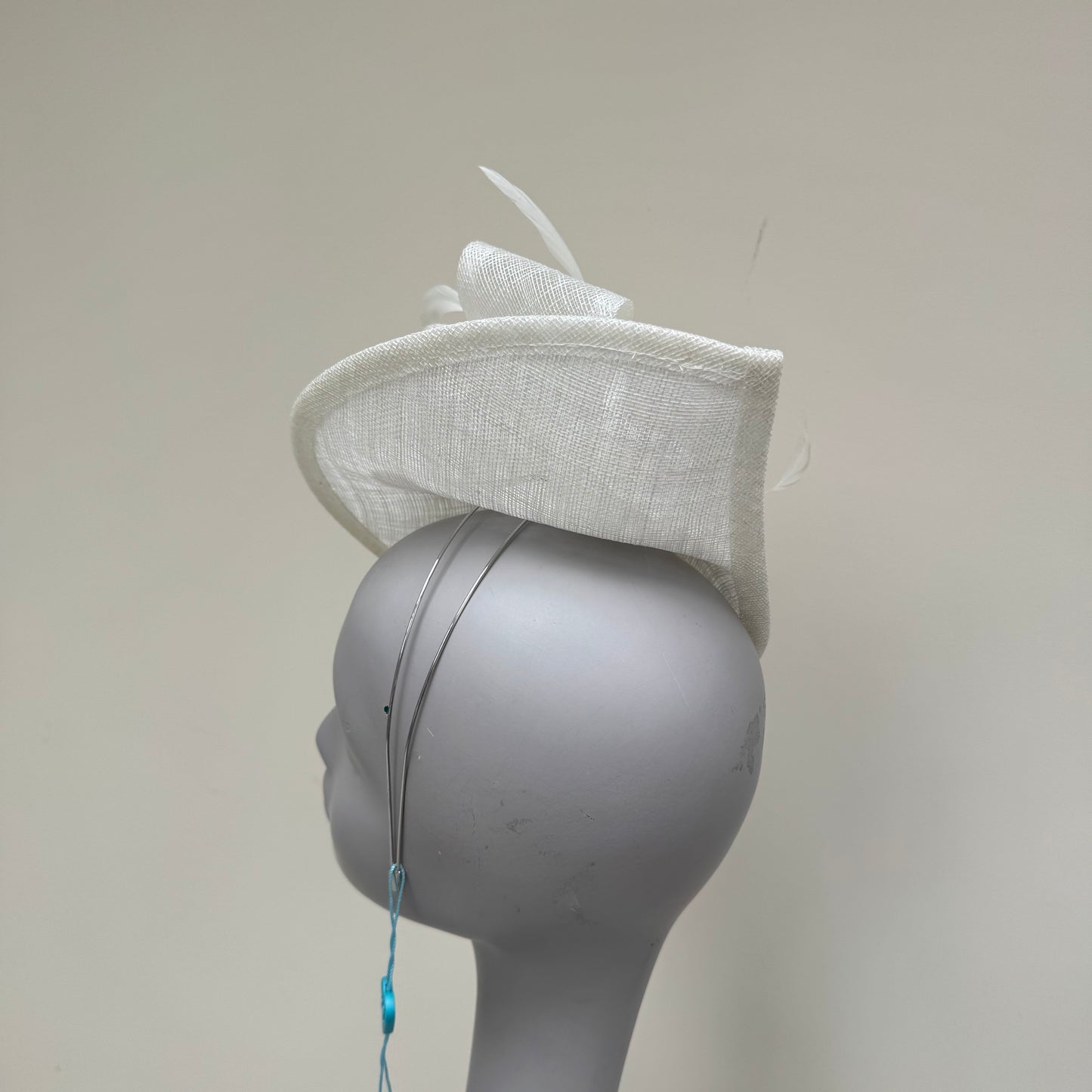 Max and Ellie AD9 Ivory Angled Hatinator