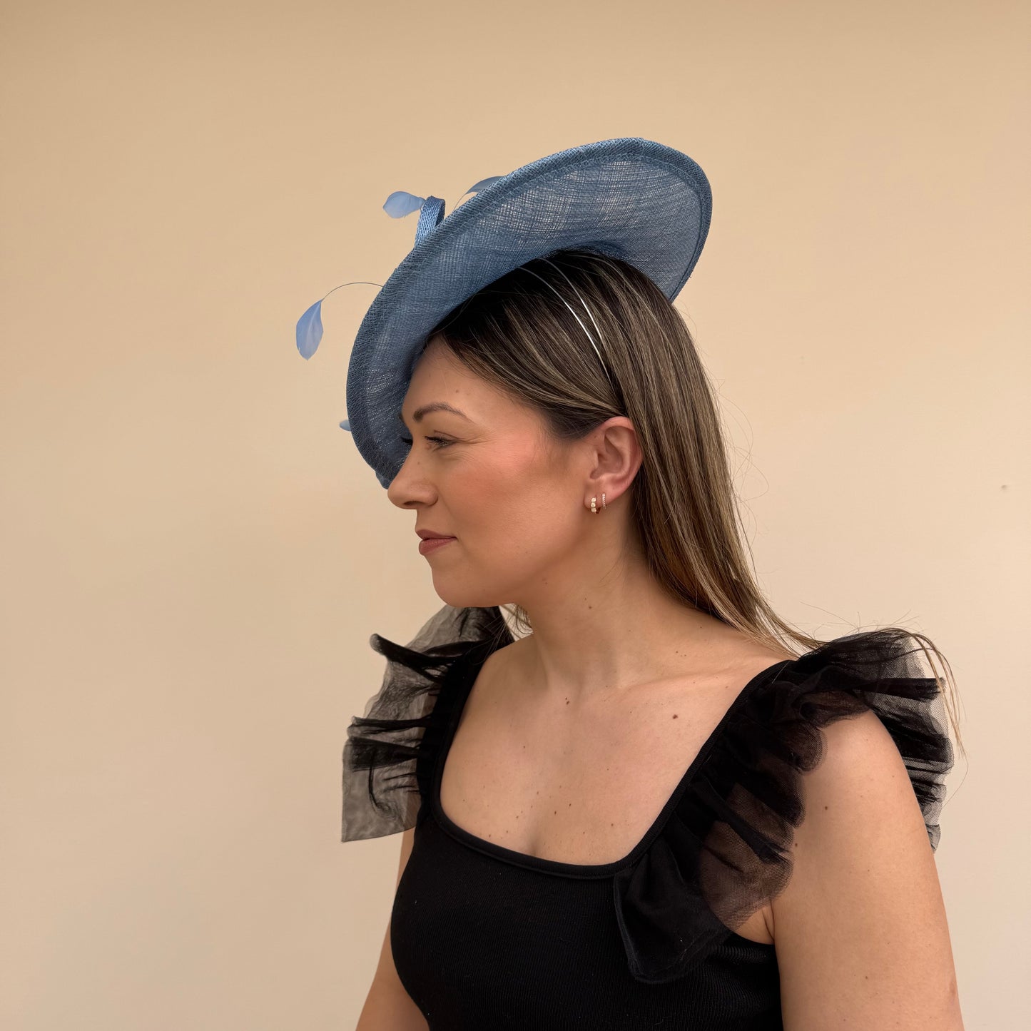 Max and Ellie AD1 Bluebell Hatinator