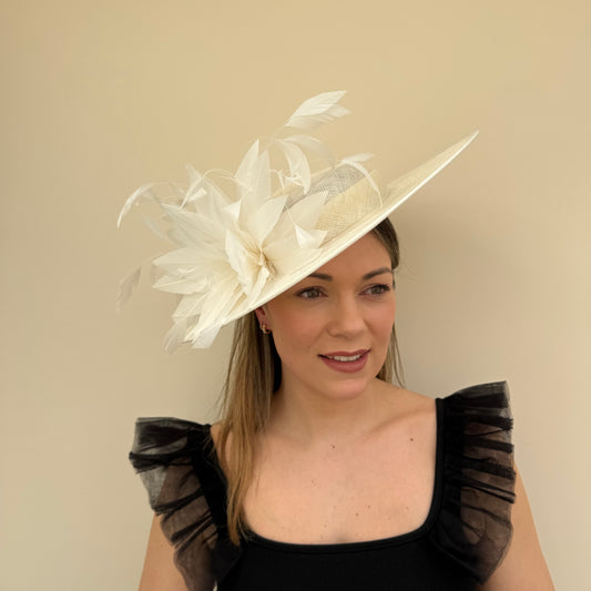 J Bees JB26/134 Ivory Cream Boater Hatinator