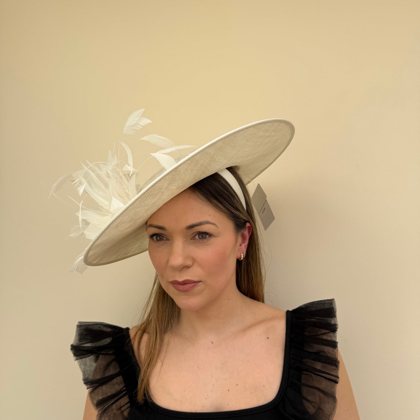 J Bees JB26/134 Ivory Cream Boater Hatinator