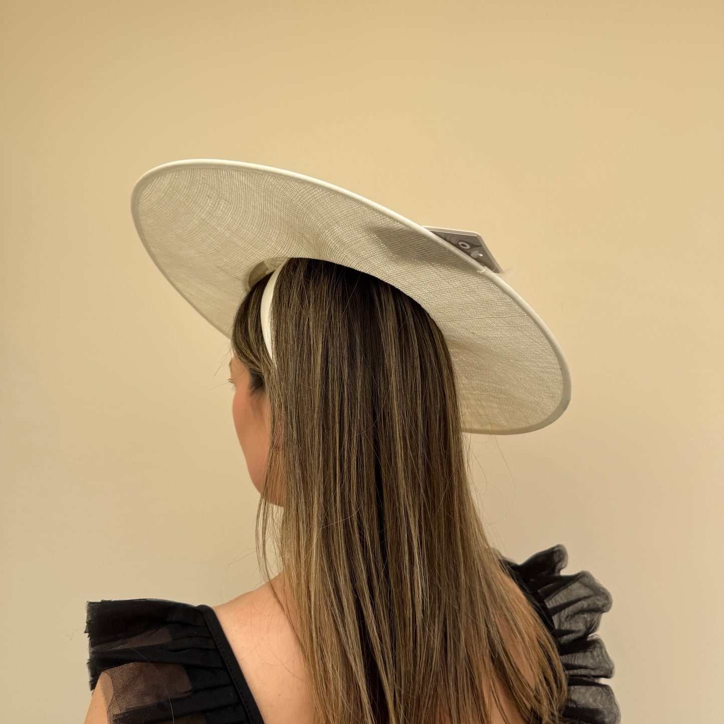 J Bees JB26/134 Ivory Cream Boater Hatinator