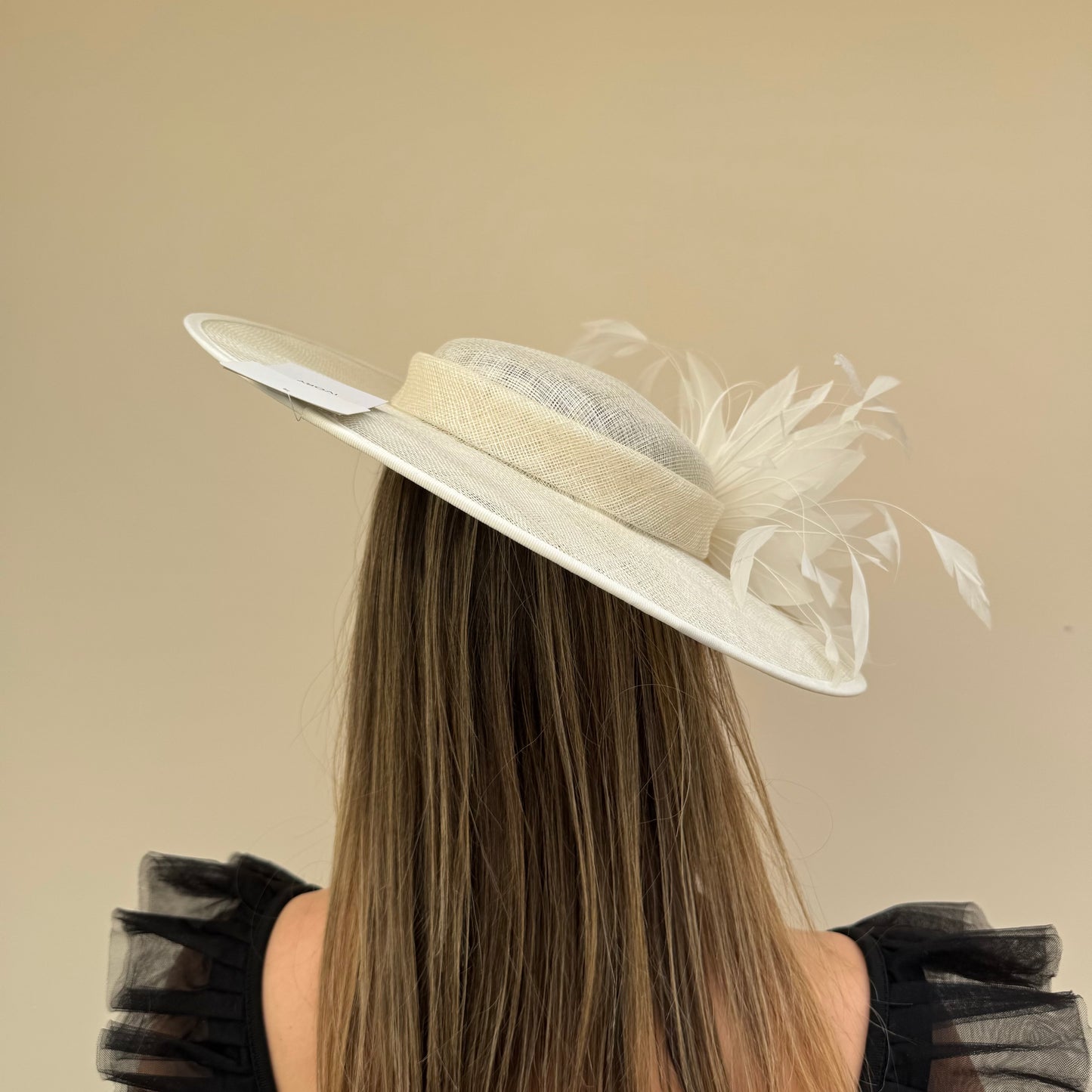 J Bees JB26/134 Ivory Cream Boater Hatinator