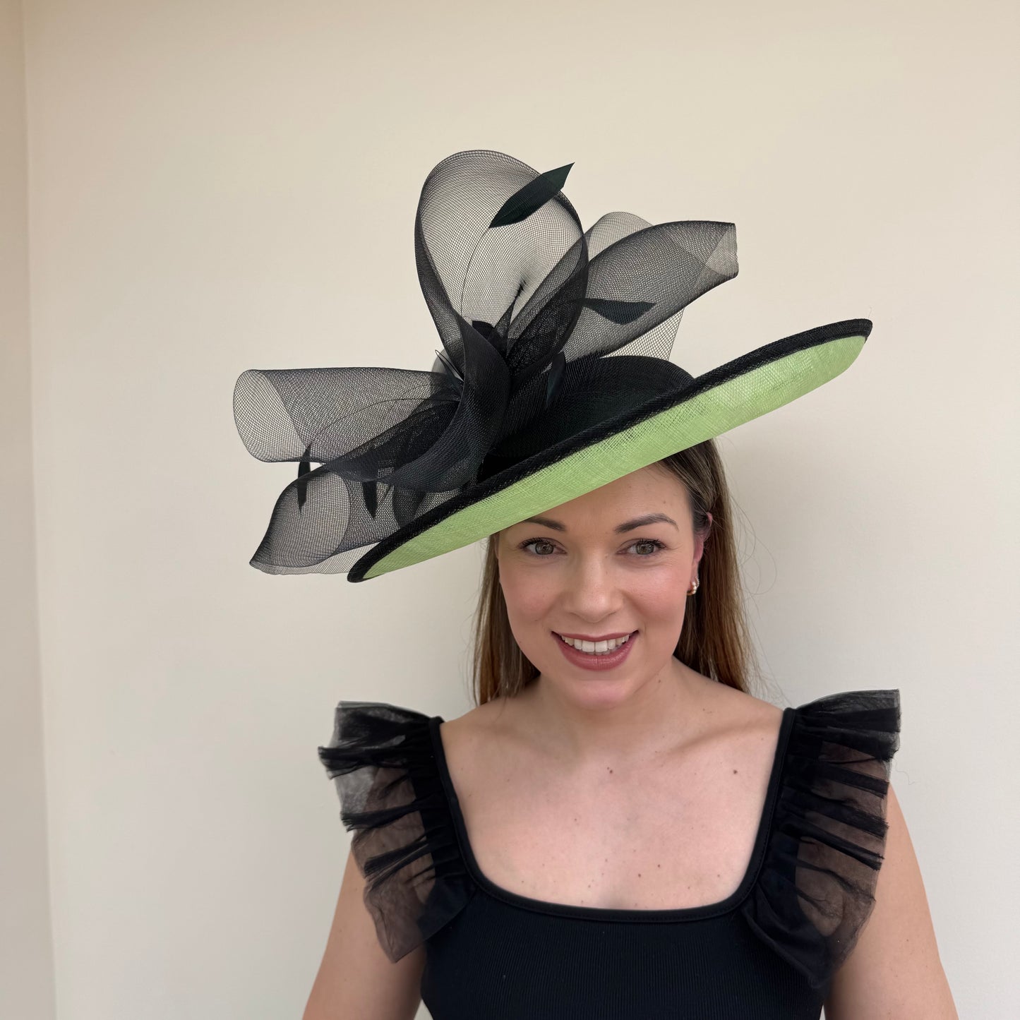 J Bees JB26/128 Lime & Black Hatinator