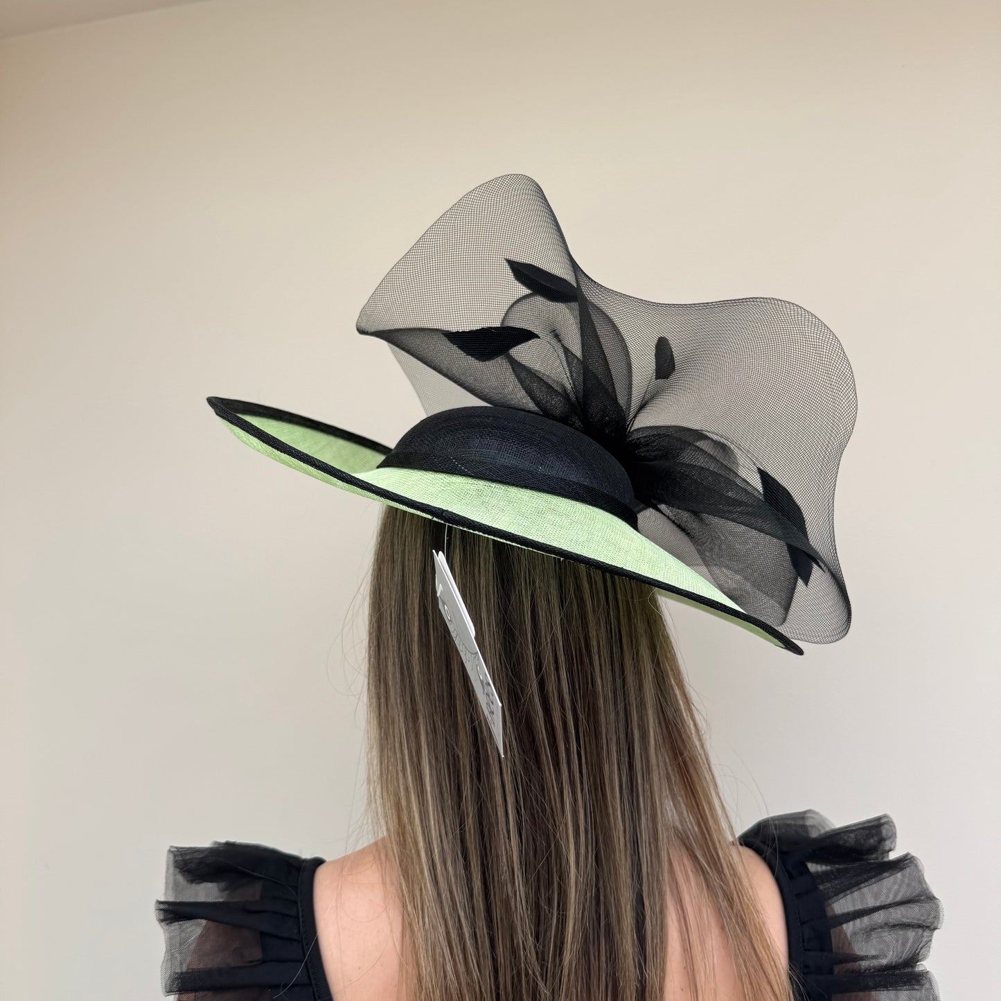J Bees JB26/128 Lime & Black Hatinator
